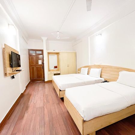 Hotel Vellara Μπανγκαλόρ Εξωτερικό φωτογραφία