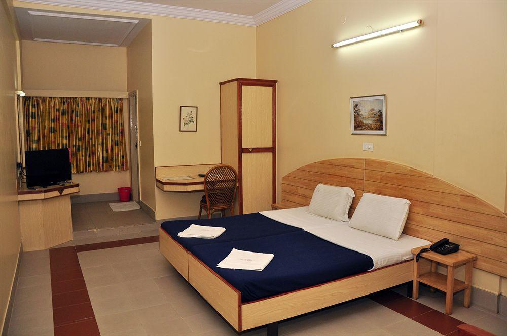 Hotel Vellara Μπανγκαλόρ Εξωτερικό φωτογραφία